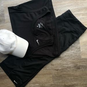 🆕Nike black performance capris